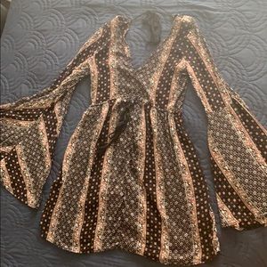 Long sleeve dress with a black & orange pattern